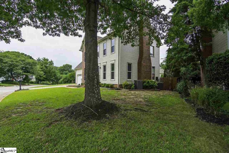 Property image 4 at 315 Fielding Way, Greenville, SC 29615