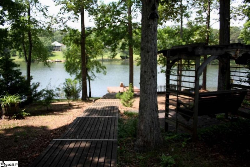 Property image 3 at 161 Timberlake Circle, Inman, SC 29349-9659