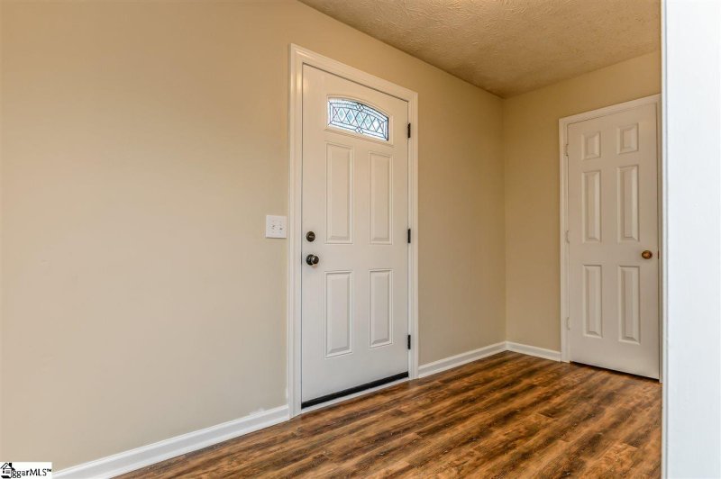 Property image 3 at 312 Longview Terrace, Easley, SC 29642