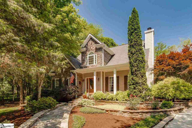 143 Kingswood Circle