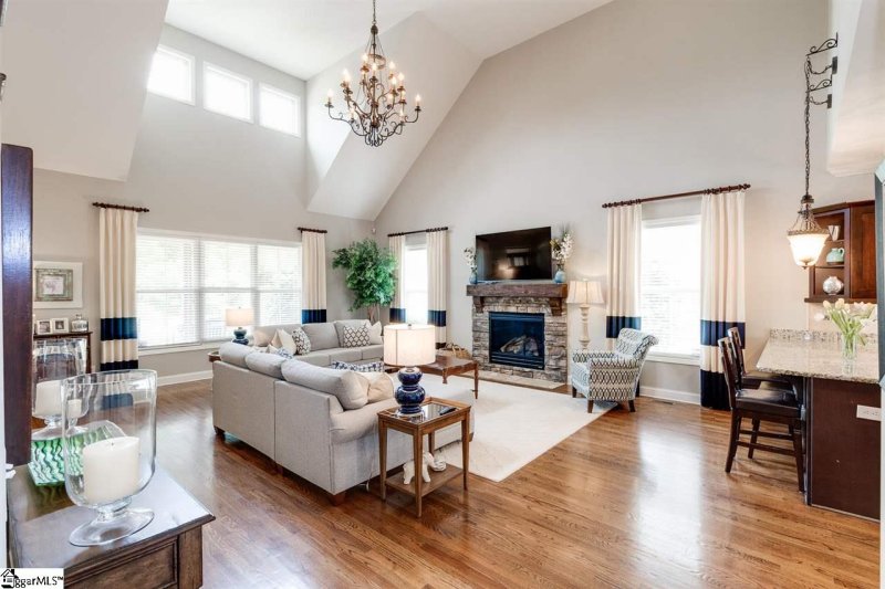 Property image 4 at 132 Notting Hill Lane, Greer, SC 29651