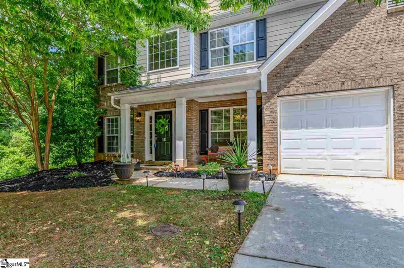 Property image 2 at 18 Boxleaf Court, Greer, SC 29651
