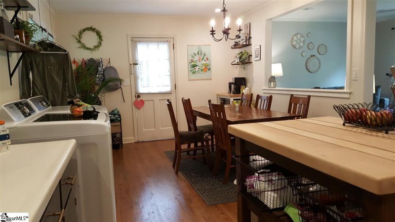 Property image 5 at 105 Woodridge Circle, Greenville, SC 29607