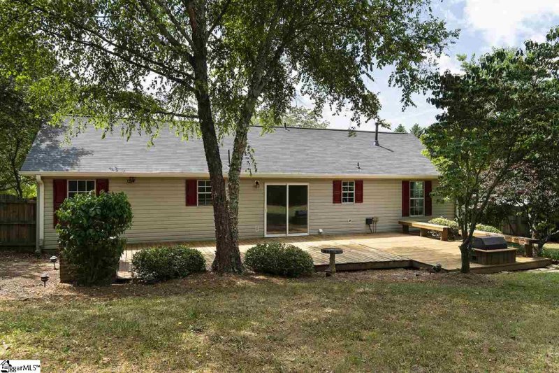 Property image 2 at 38 Michell Drive, Taylors, SC 29687