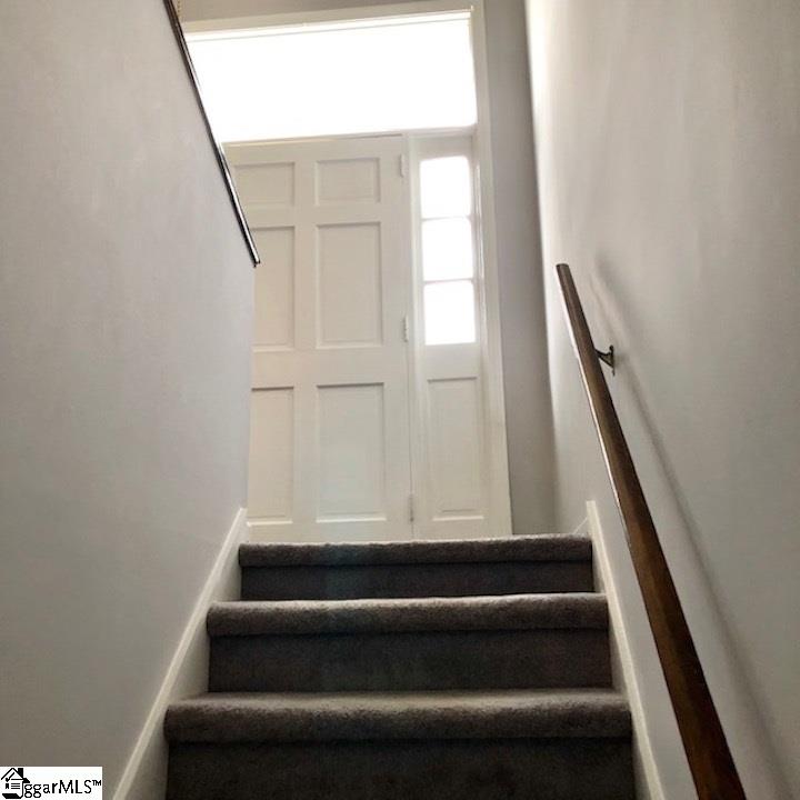 Property image 5 at 224 Lowndes Avenue, Greenville, SC 29607