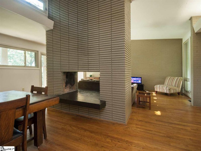 Property image 5 at 312 Fairview Drive, Greenville, SC 29609