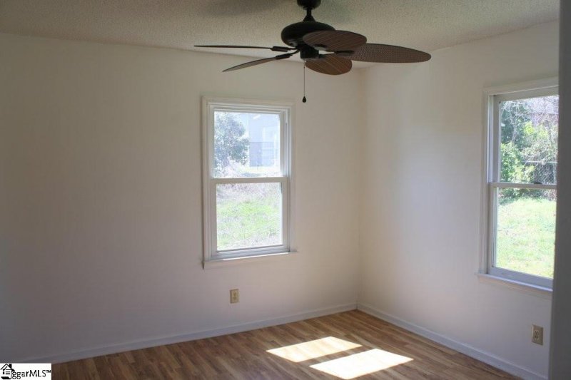 Property image 5 at 21 D Street, Greenville, SC 29611