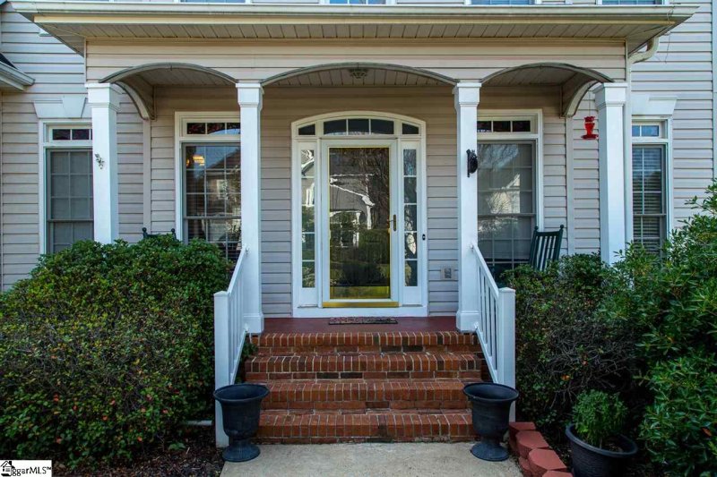 Property image 4 at 107 Richglen Way, Greer, SC 29650