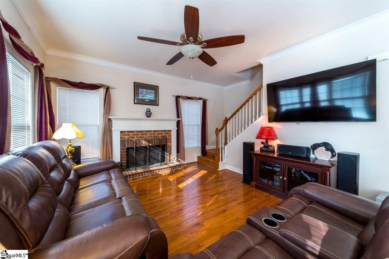 Property image 5 at 107 Richglen Way, Greer, SC 29650