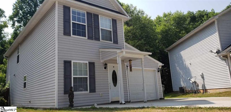 Property image 3 at 90 Birdsong Lane, Taylors, SC 29687