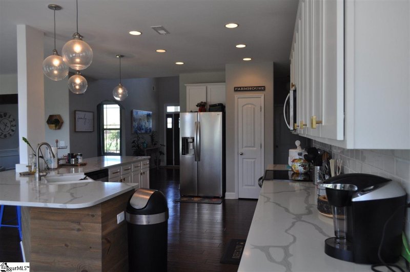 Property image 5 at 137 Providence Point, Wellford, SC 29385