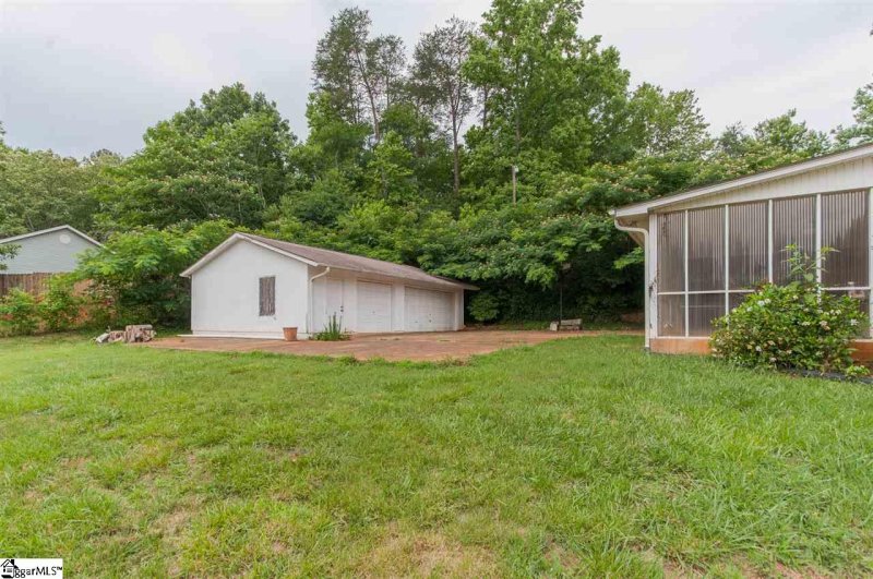 Property image 5 at 14 Elf Lane, Greenville, SC 29617