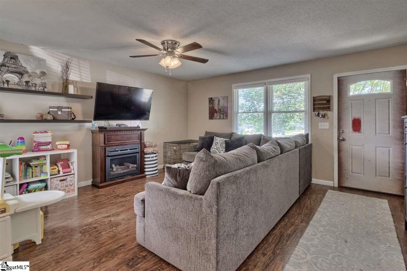 Property image 4 at 224/226 Devonwood Court, Taylors, SC 29687