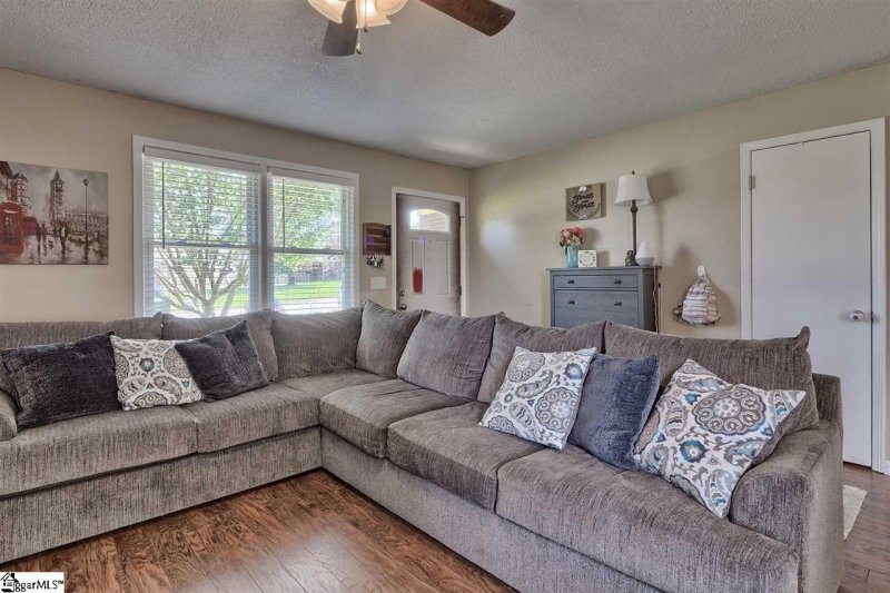 Property image 5 at 224/226 Devonwood Court, Taylors, SC 29687