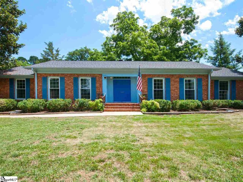 Property image 2 at 315 Griffin Road, Greenville, SC 29607