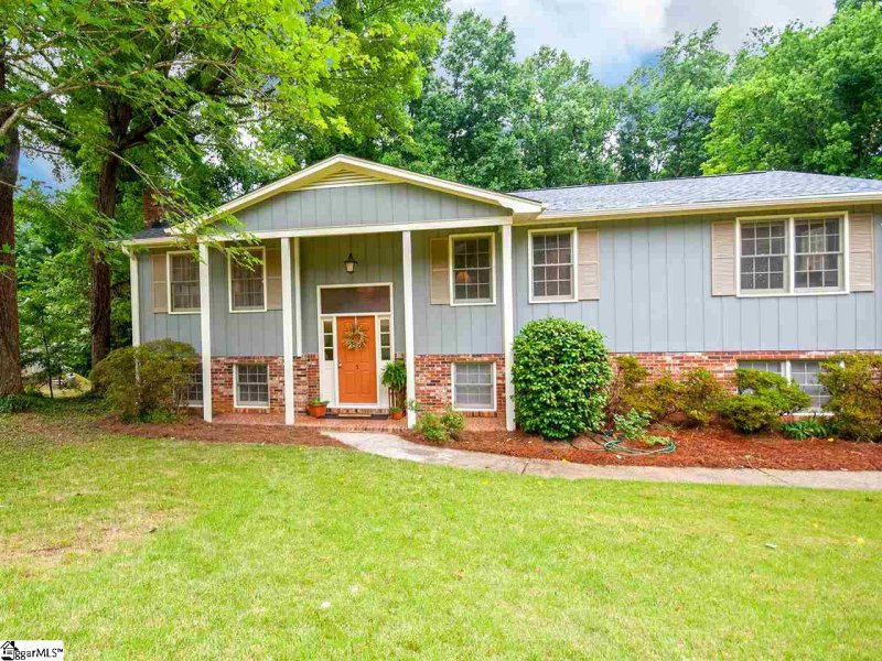 Property image 2 at 5 Newport Drive, Travelers Rest, SC 29690