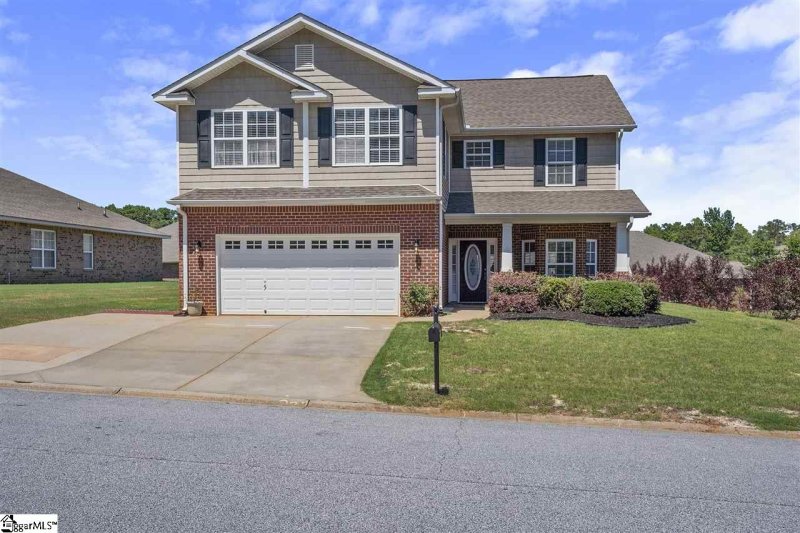 104 Eagle Creek Drive