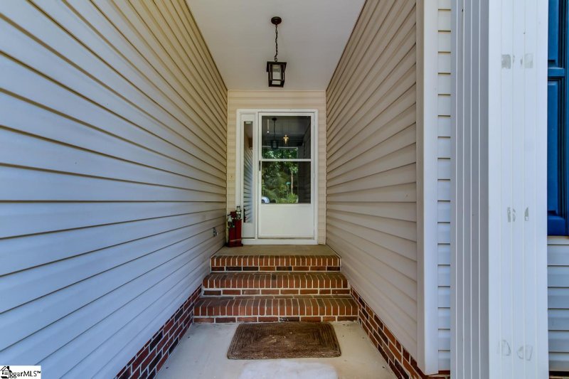 Property image 4 at 315 Dalewood Drive, Simpsonville, SC 29681