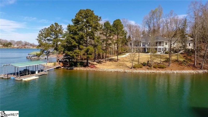 Property image 3 at 705 SUNPOINTE Court, Seneca, SC 29672