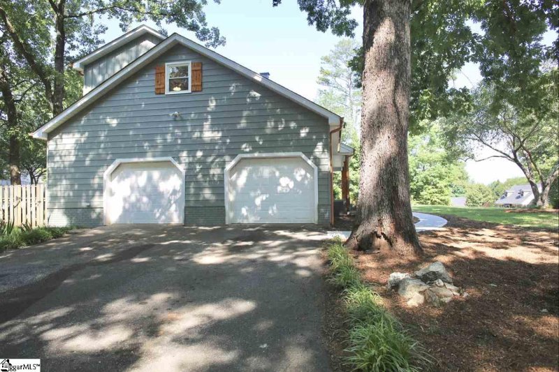 Property image 4 at 101 Frederick Street, Greer, SC 29651