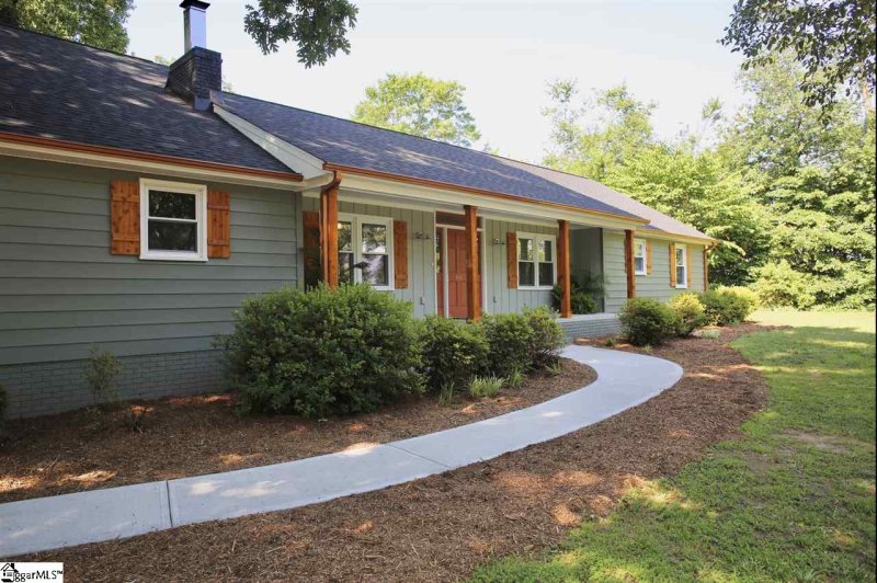 Property image 5 at 101 Frederick Street, Greer, SC 29651