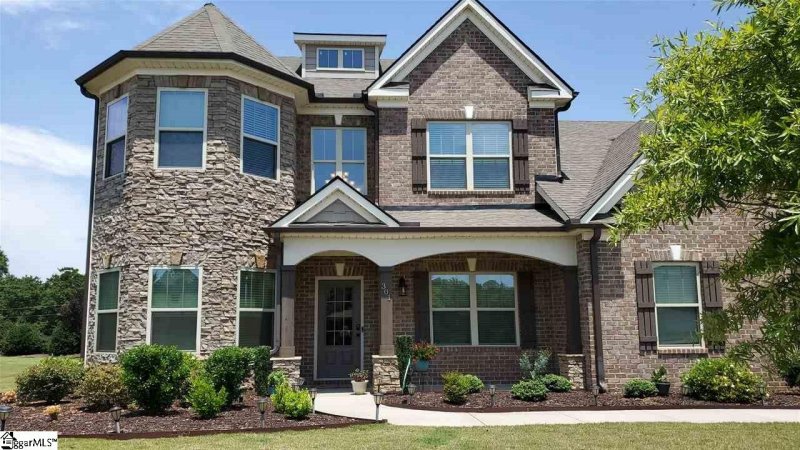 Property image 2 at 301 S Angeline Way, Simpsonville, SC 29681