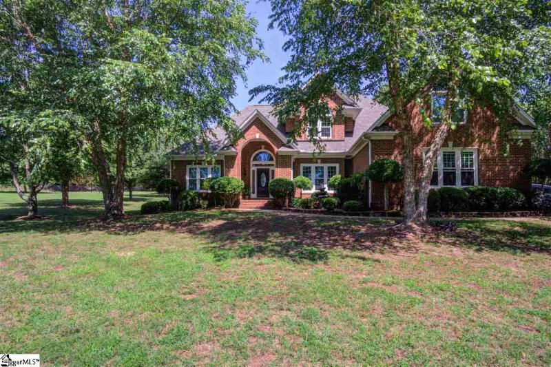 Property image 2 at 307 Bruce Farm Circle, Simpsonville, SC 29681