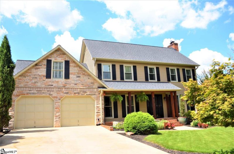 Property image 2 at 613 Oak Pointe Court, Greenville, SC 29615