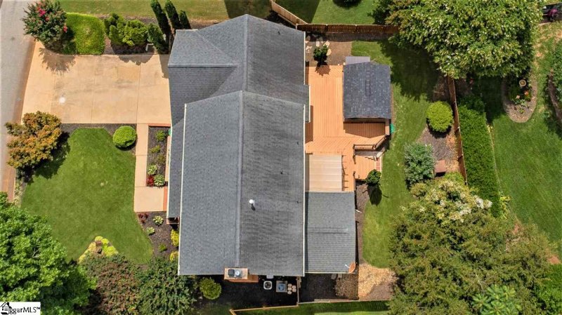 Property image 5 at 613 Oak Pointe Court, Greenville, SC 29615