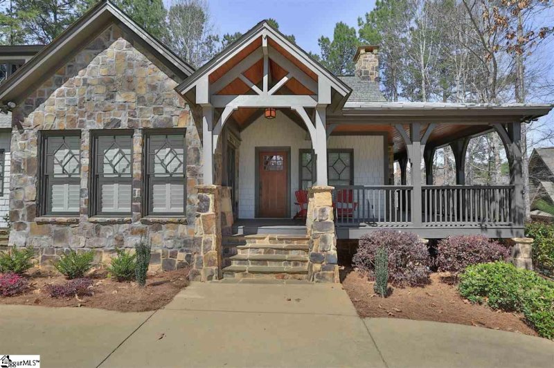 Property image 3 at 115 Belle Oaks Court, Six Mile, SC 29682