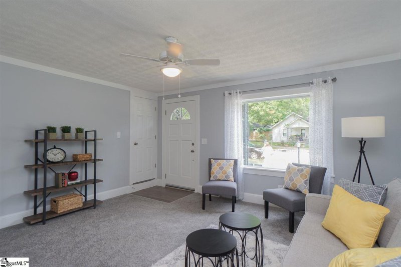 Property image 3 at 114 Alice Street, Greenville, SC 29611-4104
