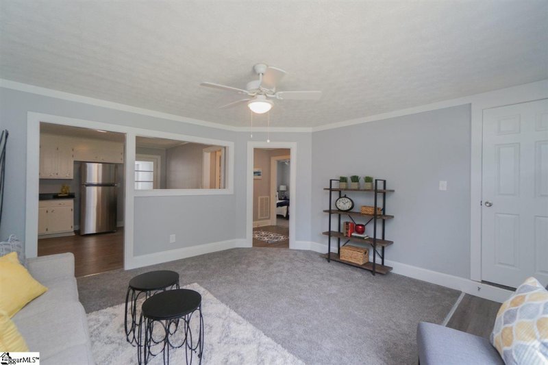 Property image 4 at 114 Alice Street, Greenville, SC 29611-4104