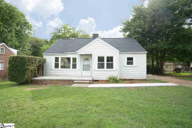 Property image 2 at 406 S Texas Avenue, Greenville, SC 29611-5619