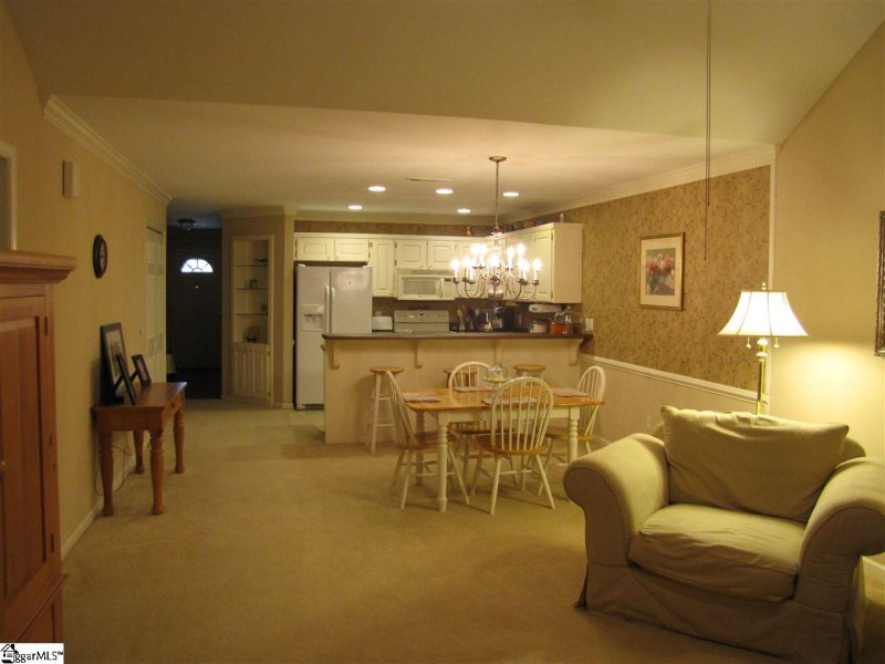 Property image 3 at 506 Garden Spring Drive, Simpsonville, SC 29681