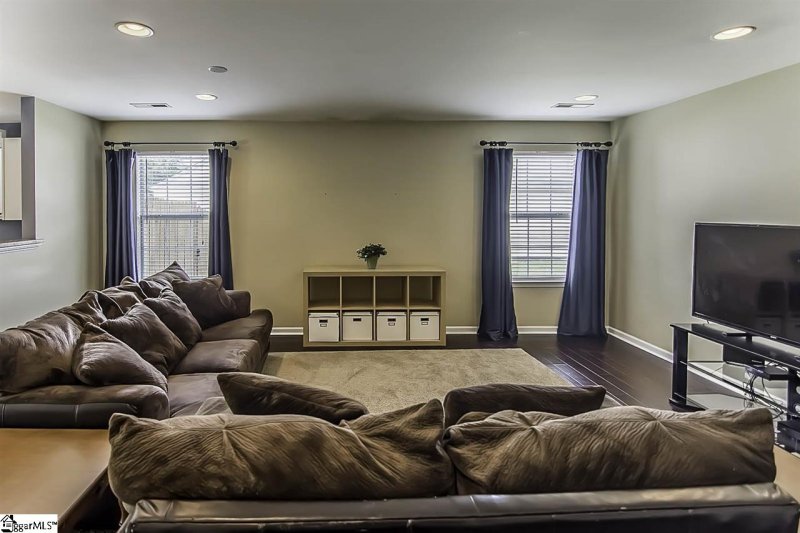 Property image 2 at 302 Revis Creek Court, Simpsonville, SC 29681