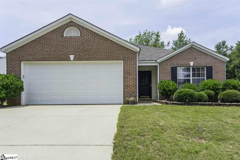 Property image 5 at 302 Revis Creek Court, Simpsonville, SC 29681