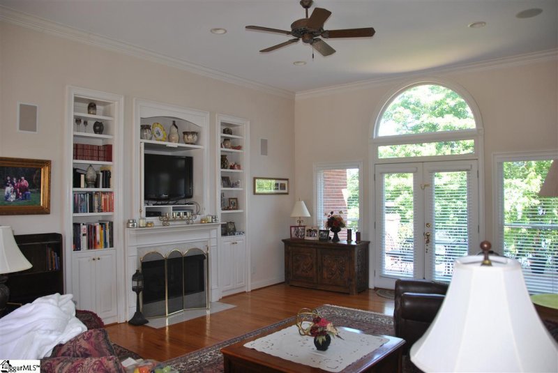 Property image 5 at 7 Craigmillar Place, Greer, SC 29650