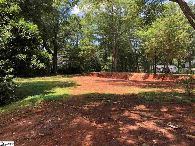 Property image 5 at 116 Knollwood Lane, Greenville, SC 29607