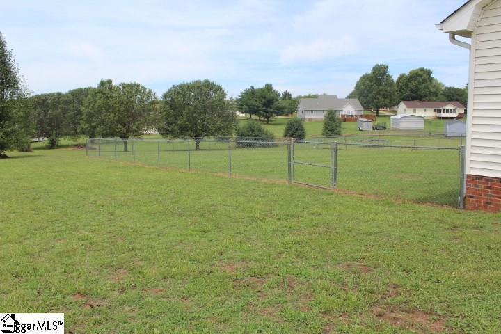 Property image 3 at 211 Upland View Drive, Boiling Springs, SC 29316