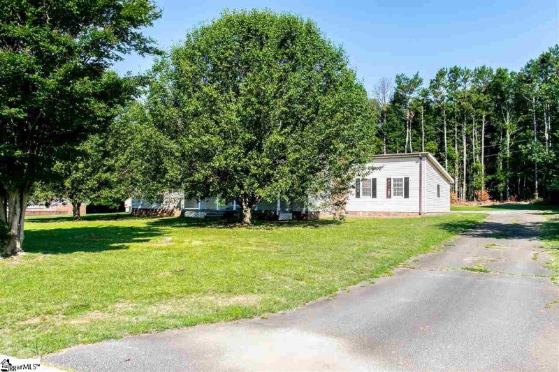 Property image 3 at 109 Kelly Lane, Easley, SC 29642