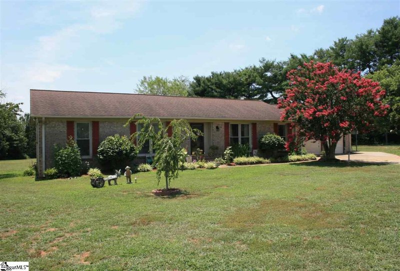 Property image 2 at 9 Millcrest Way, Mauldin, SC 29662