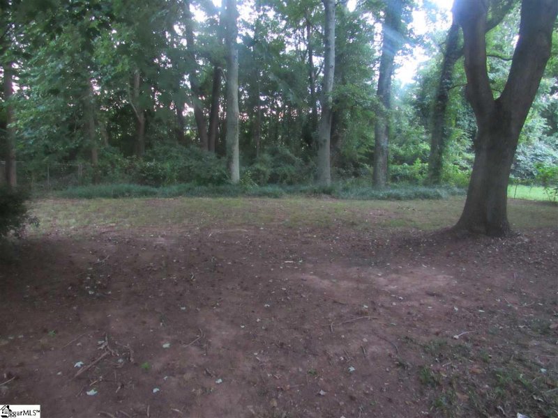 Property image 2 at 6 Idlewild Avenue, Greenville, SC 29605