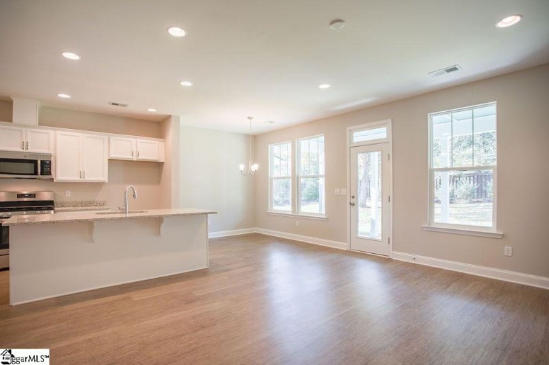 Property image 5 of 111 Coogan Lane in Rockbridge, Greer, SC 29650