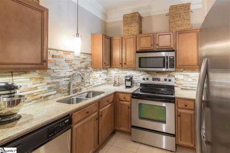 Property image 4 at 1001 S Church Street, Greenville, SC 29601