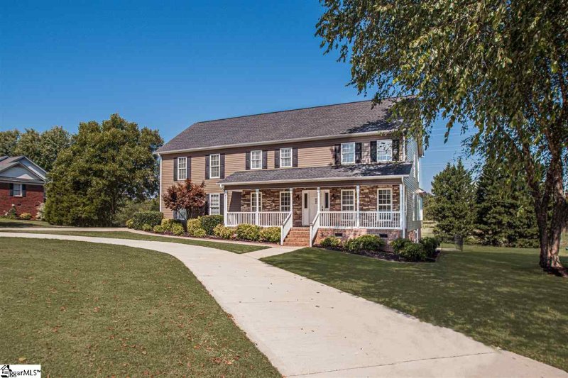 108 Silver Ridge Court