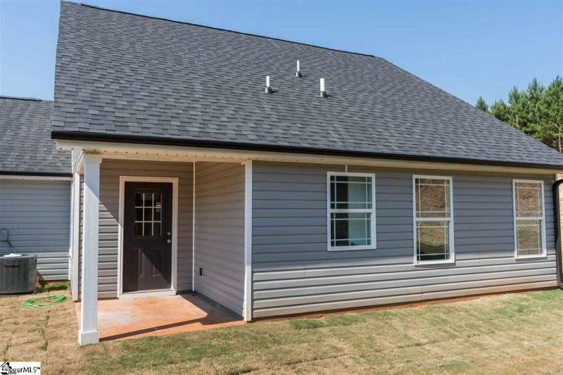 Property image 4 at 45 Pamela Drive, Greenville, SC 29611