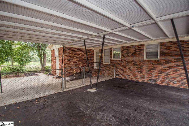 Property image 5 at 315 Sunset Drive, Easley, SC 29640