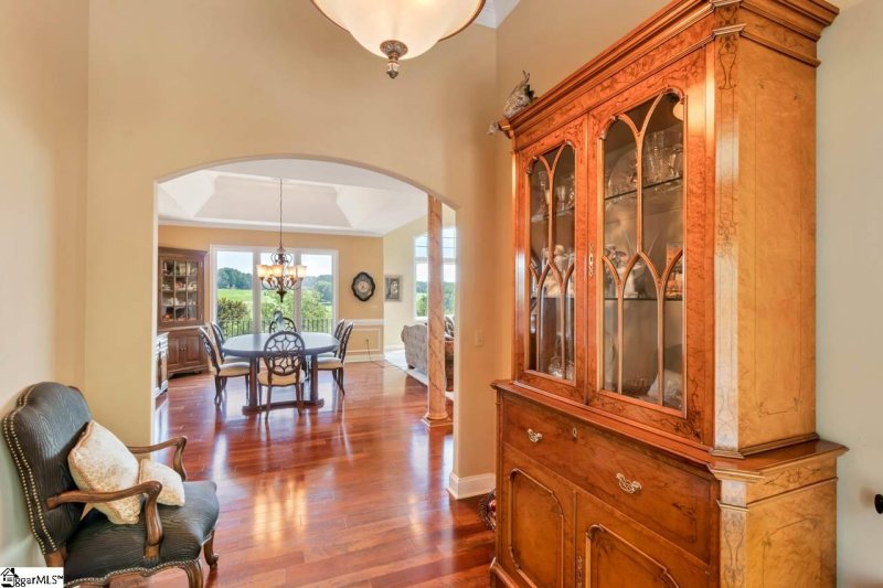 Property image 4 at 1305 Cross Creek Drive, Seneca, SC 29678