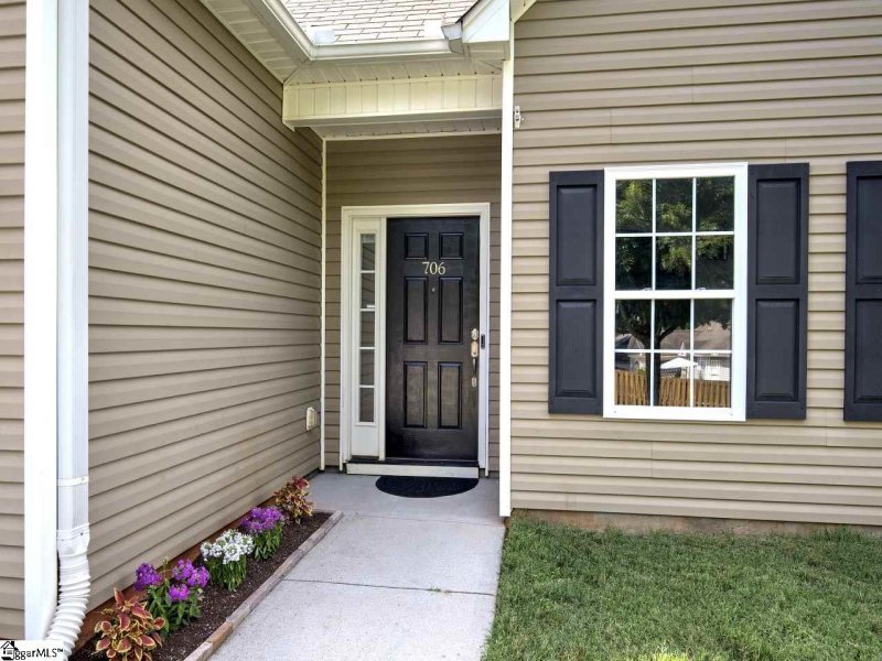 Property image 3 at 706 Tinder Box Court, Boiling Springs, SC 29316