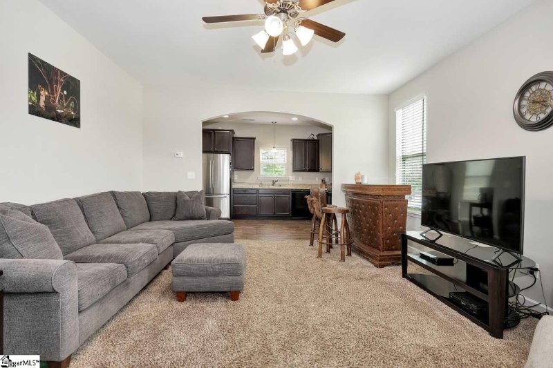 Property image 3 at 223 Redcoat Court, Simpsonville, SC 29680